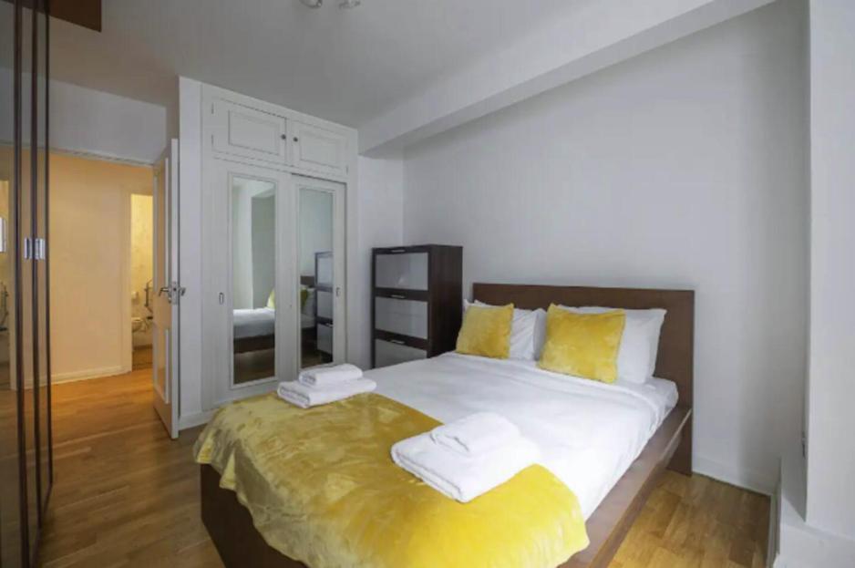 Capital Two Bedroom Sloane Avenue Appartamento