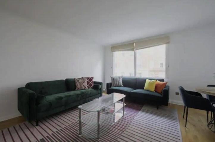 Capital Two Bedroom Sloane Avenue * Londra